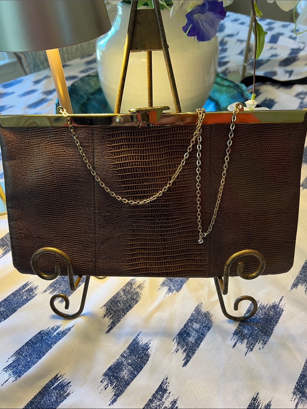 Brown Lizard-Texture Chain Frame Clutch gorgeous leather clean 🧽